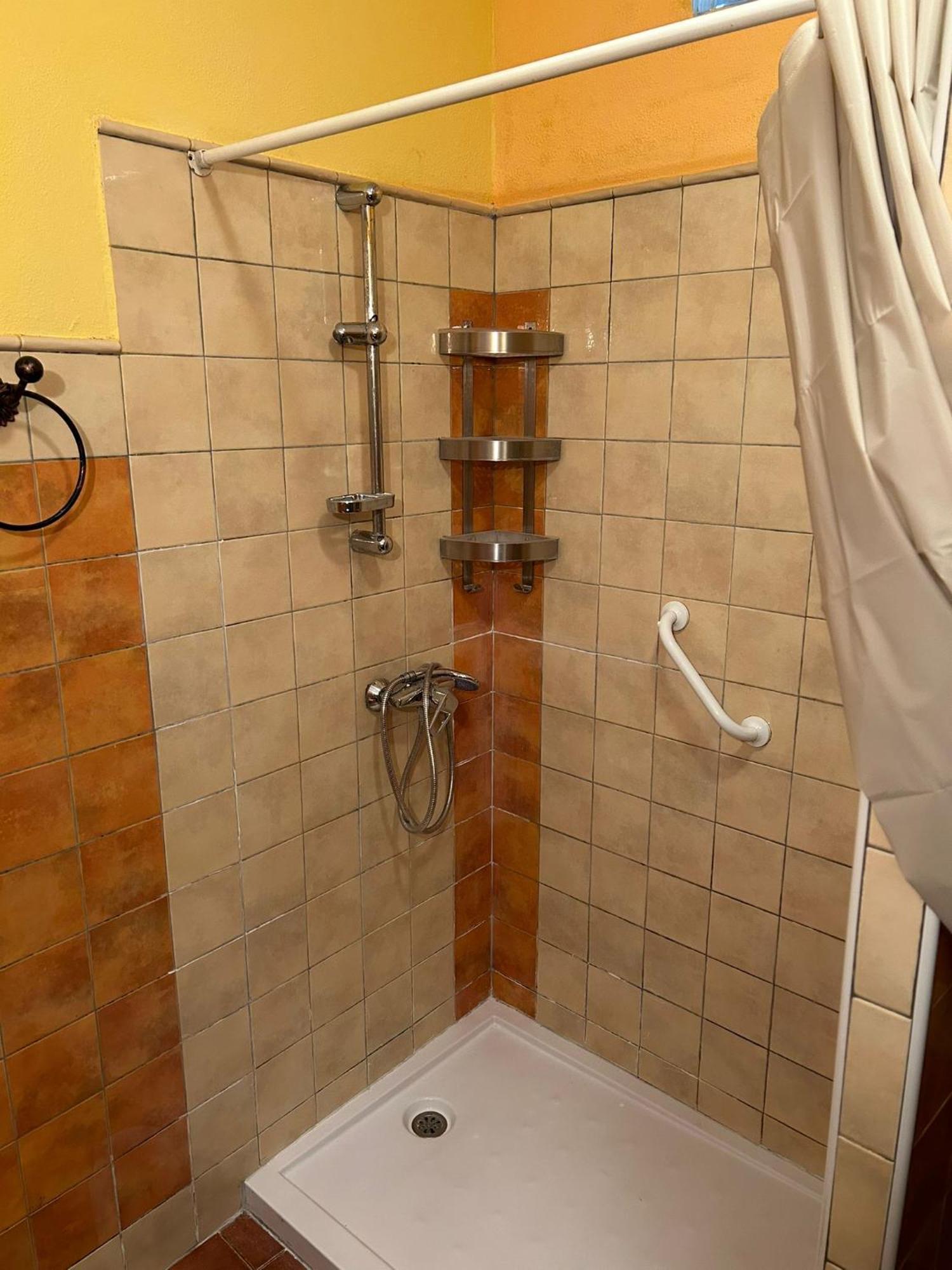La Huella Del Cuero Apartment Siles Bagian luar foto
